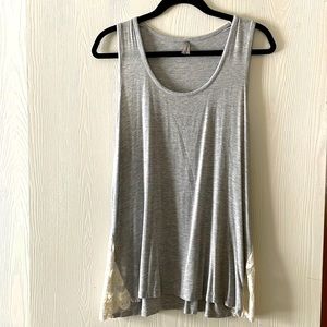 Razorback Tank w/ Lace